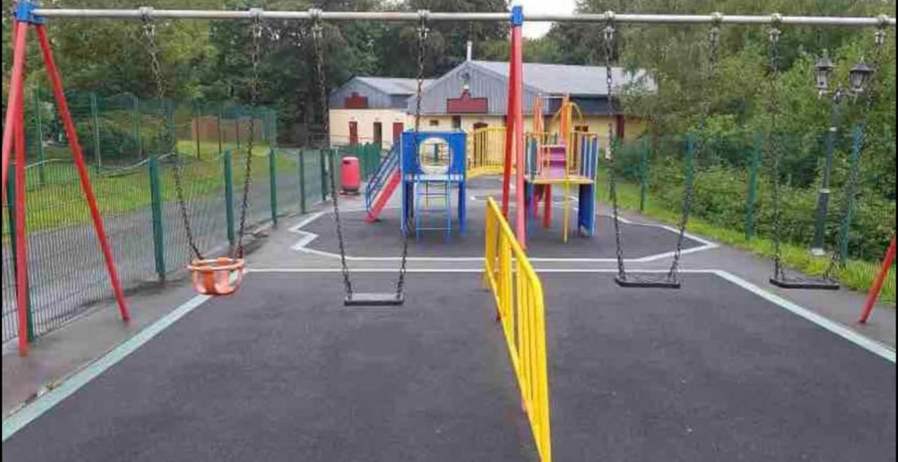 18 River View Chalet-Glan Gwna Holiday Park Caernarfon Esterno foto