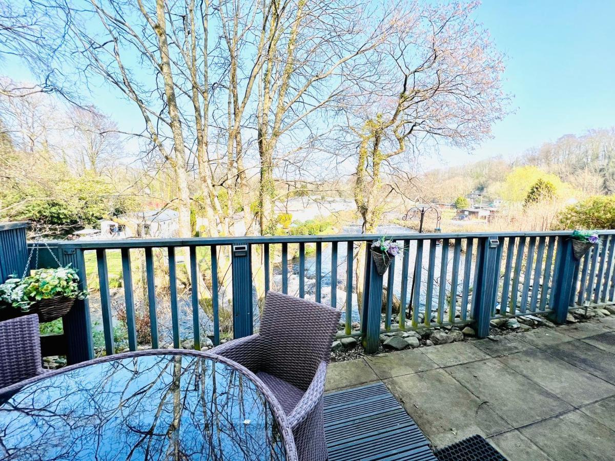 18 River View Chalet-Glan Gwna Holiday Park Caernarfon Esterno foto